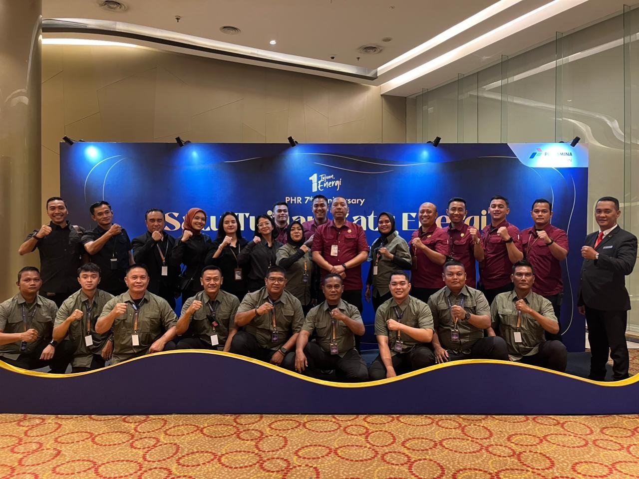 Combined BRL and event organizing team group photo